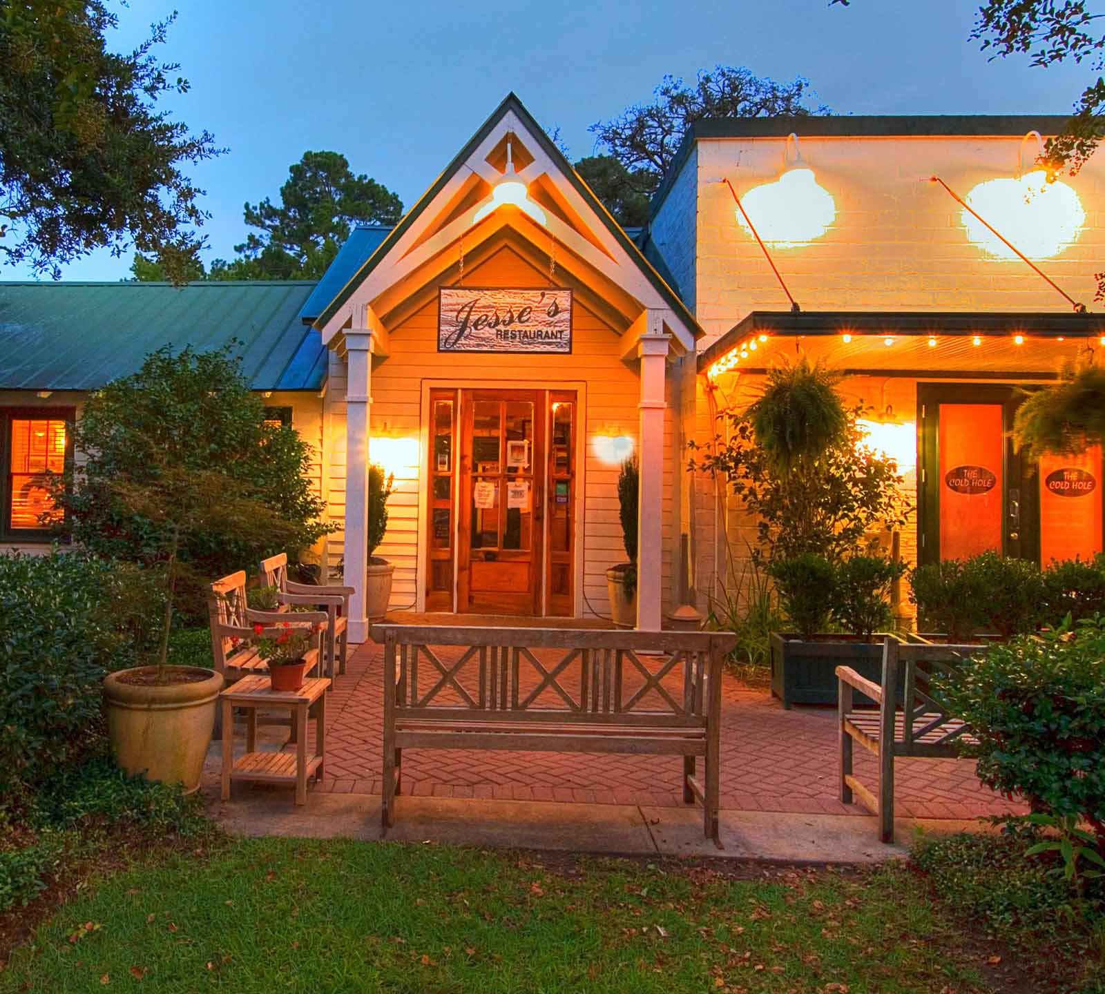 Jesse&rsquo;s Restaurant Opens Second Location