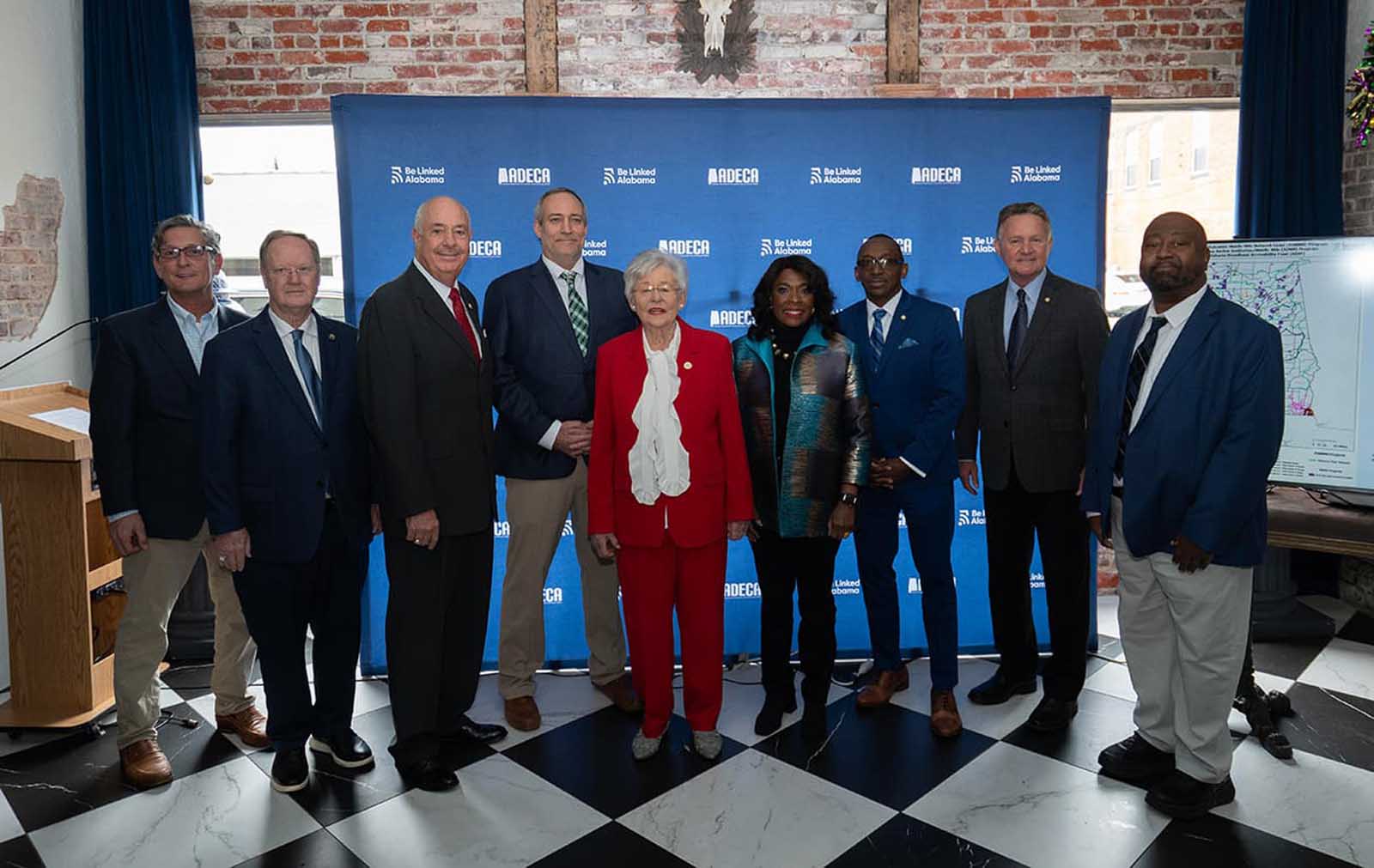 JMF Gets $6.3-Million Broadband Grant