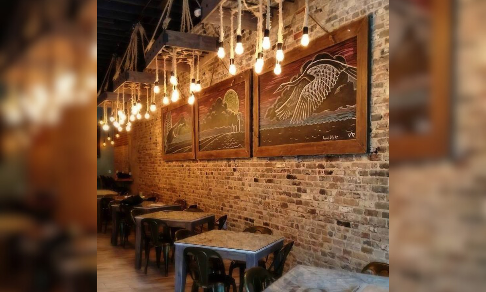 DUMBWAITER ANNOUNCES FRANCHISING