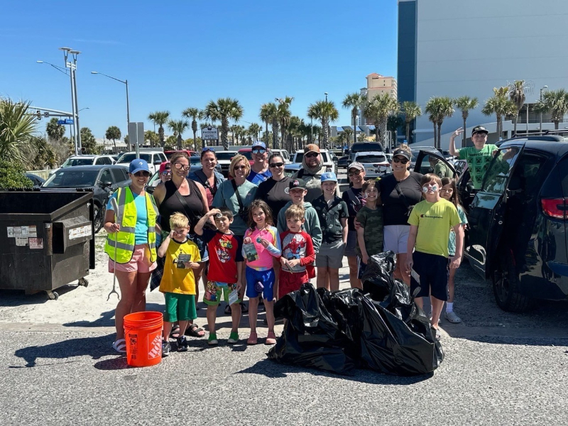 ECO CLEAN MARINE LEADS SPONTANEOUS CLEANUP