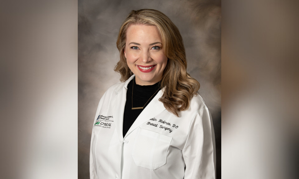 Thomas Hospital surgeon completes international breast cancer surgery training