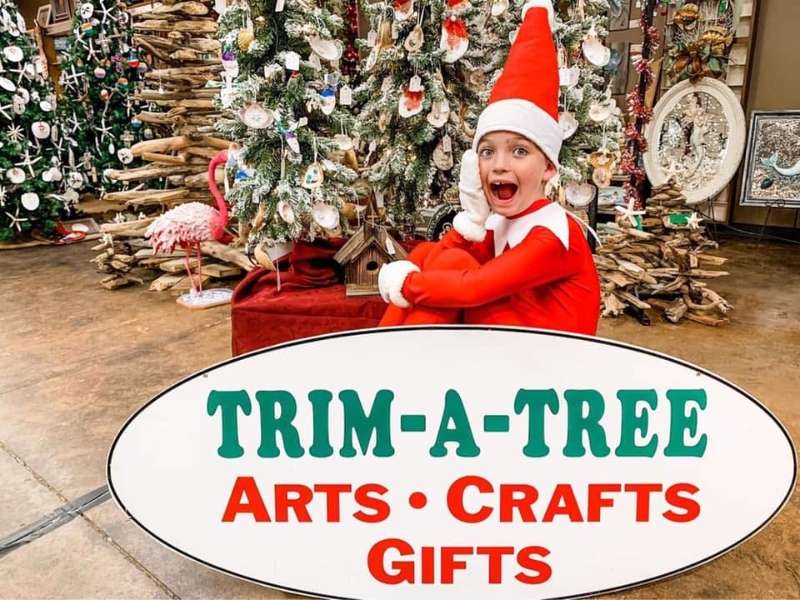 TRIM-A-TREE ART MARKET UNDERWAY IN FOLEY