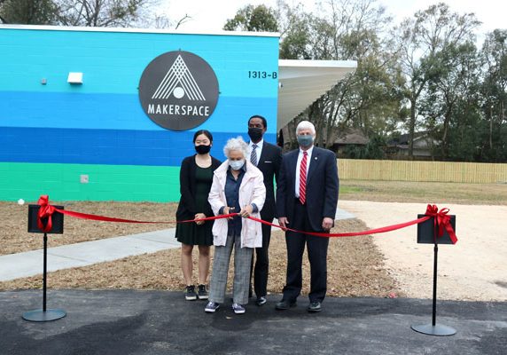 ASMS Cuts Ribbon On Remote Learning Center & Makerspace