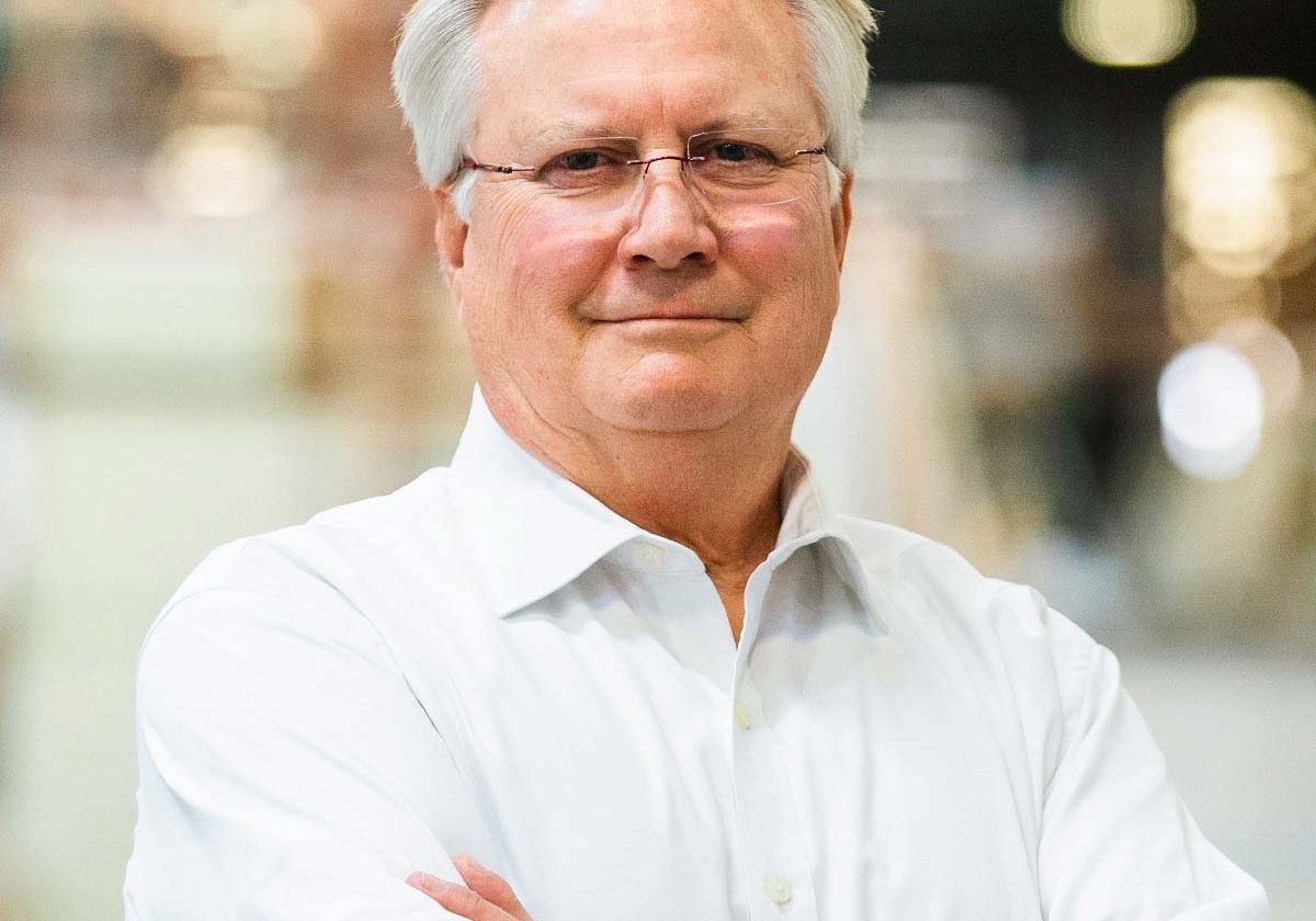Carl To Launch Web Series