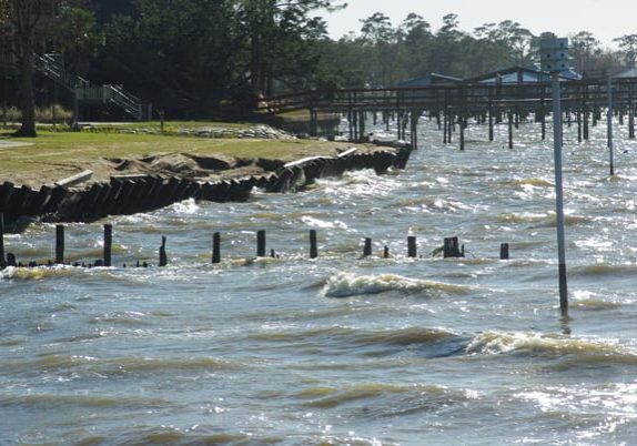 Fairhope Modifies Waterfront Plans