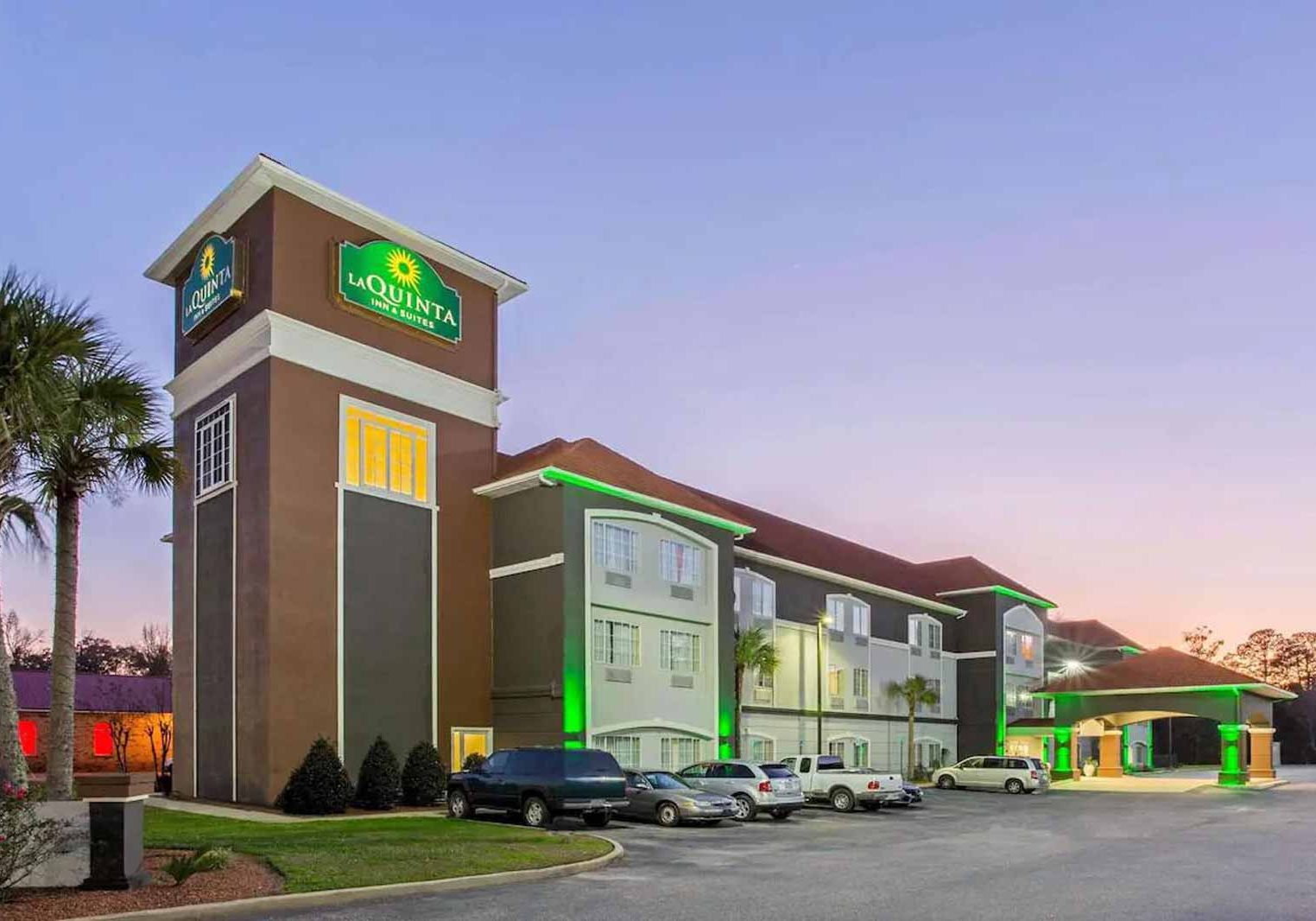 La Quinta Inn Satsuma Sold