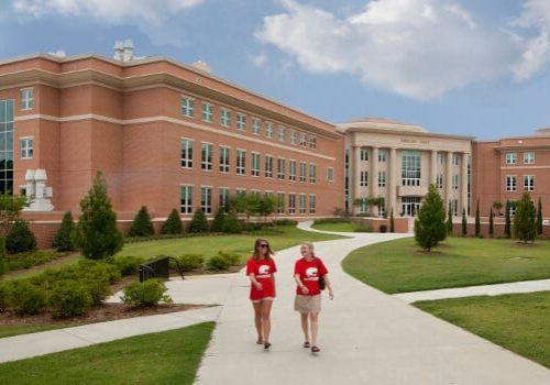 USA Among Those Waiving Admissions Tests