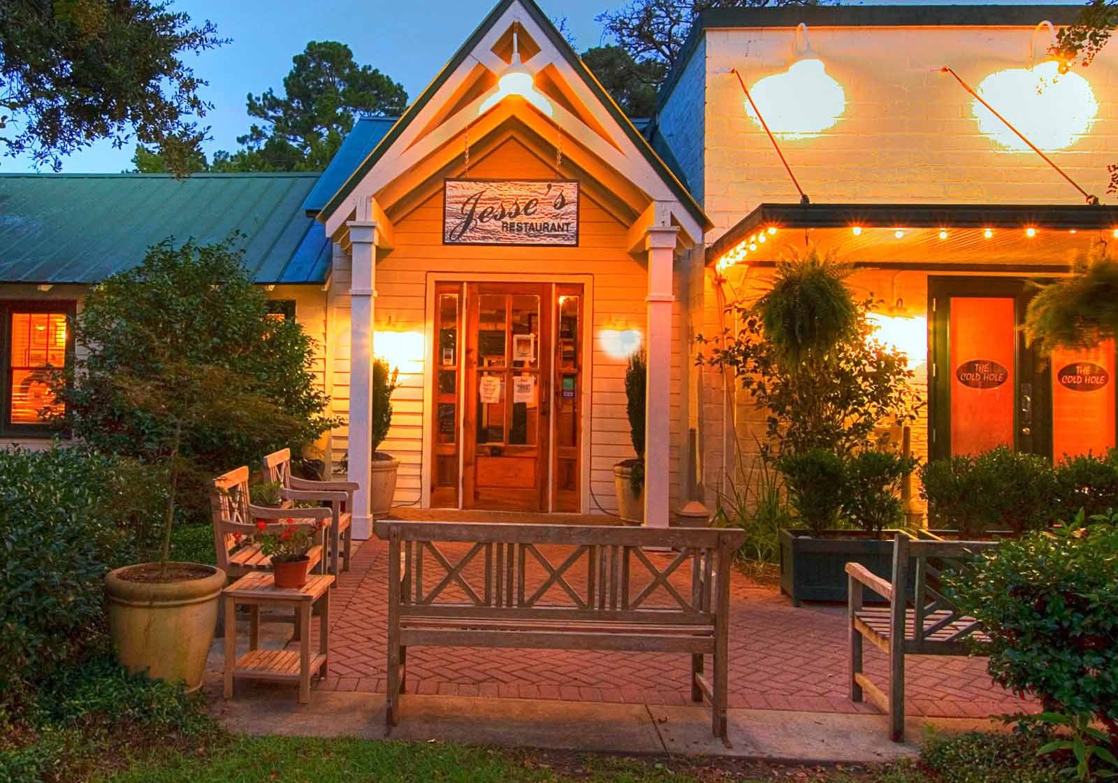 Jesse&rsquo;s Restaurant Opens Second Location
