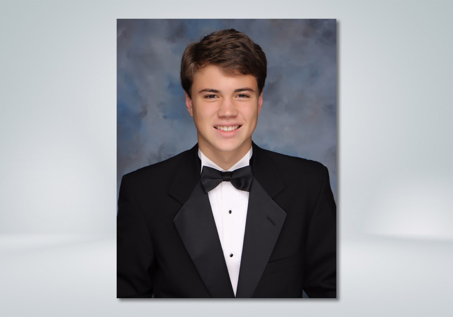Mobile Christian Senior Wins National Contest