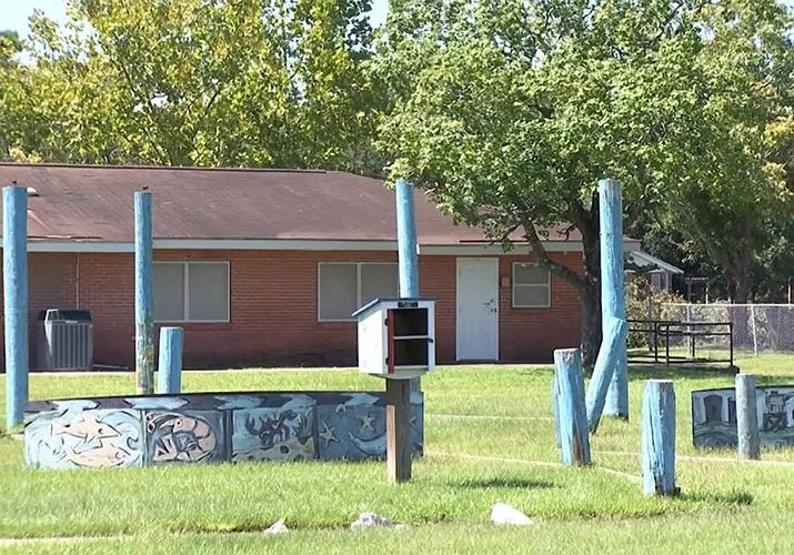 Mobile To Close Another Housing Complex